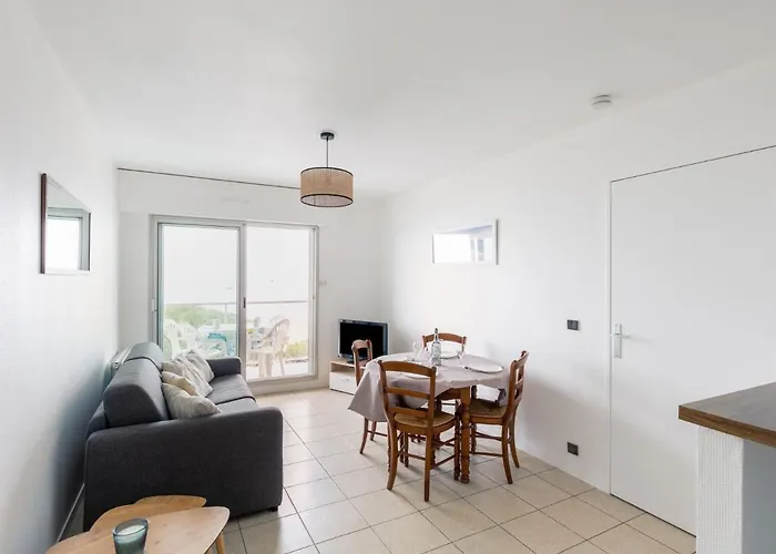 Apartamento Claire-2 By Interhome